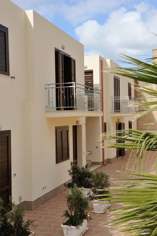 Casa Vacanze Metrosideros San Vito Lo Capo Kültér fotó