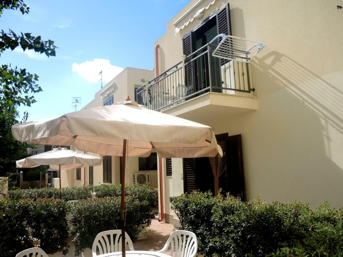 Casa Vacanze Metrosideros San Vito Lo Capo Kültér fotó